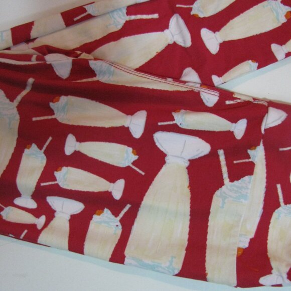 * 2/$15 LuLaRoe One Size Leggings NWOT New Ice Cream Sundaes Red Velvety Soft - Picture 2 of 2